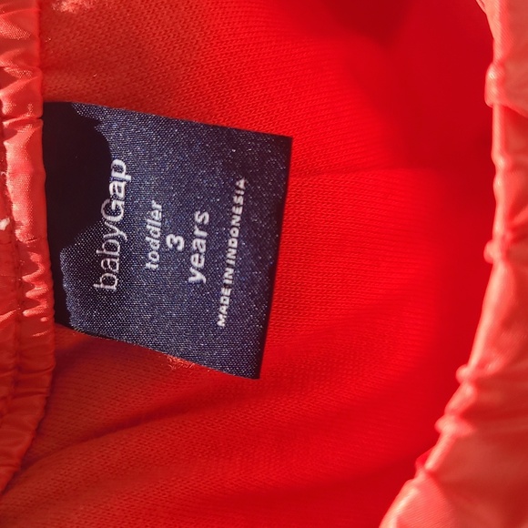 New • Baby Gap Cherry Red Water Resistant Quilted Pants. - Picture 2 of 3